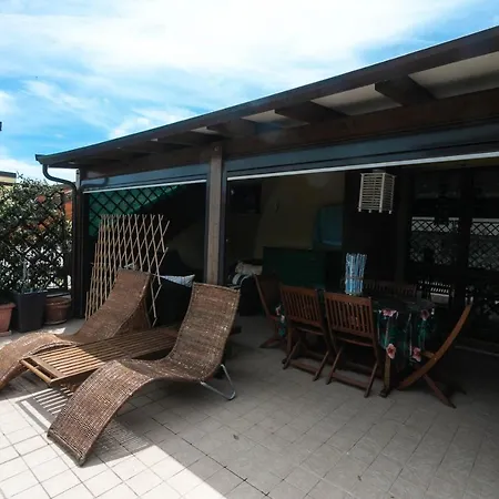 N233 - Numana, Bilocale In Con Piscina