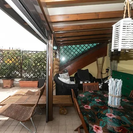 N233 - Numana, Bilocale In Con Piscina * Numana